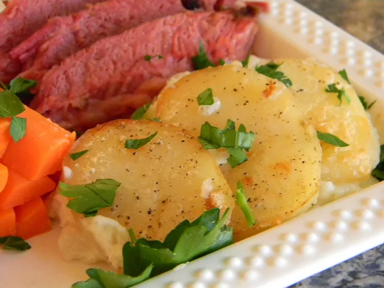 How to Make Authentic Old Irish Scalloped Potatoes (Easy Recipe)